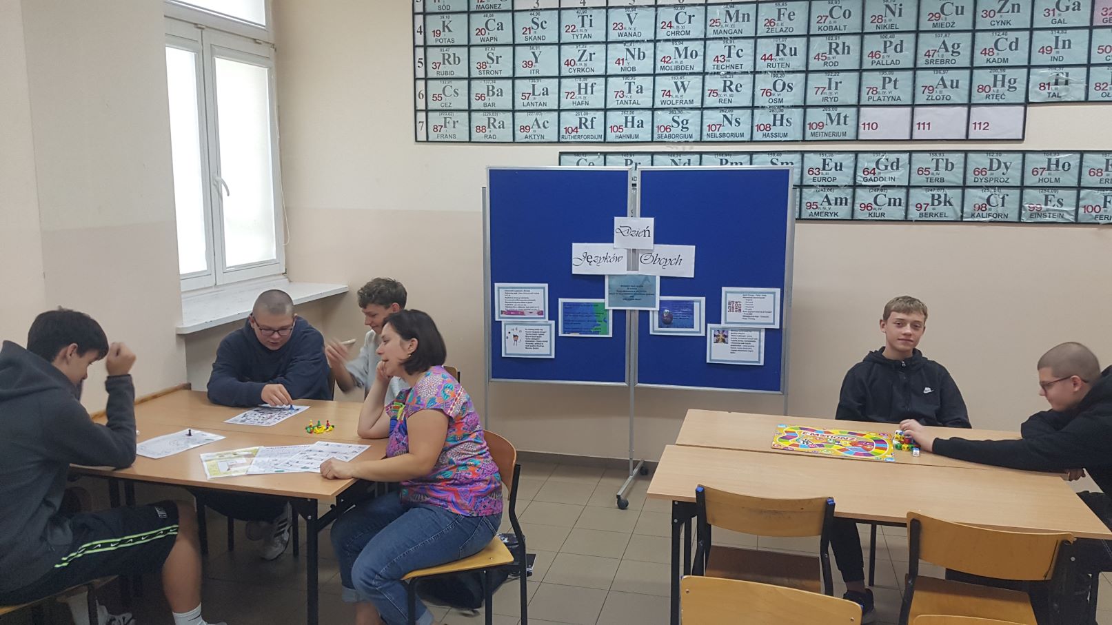 Dzien Jezykow Obcych 4a